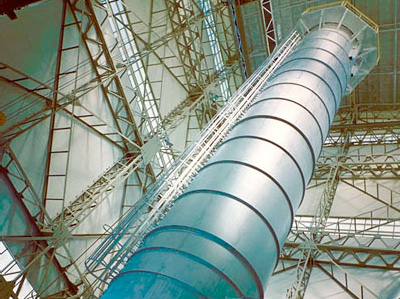 立形長尺溶体化処理炉（5,500kg/Charge）